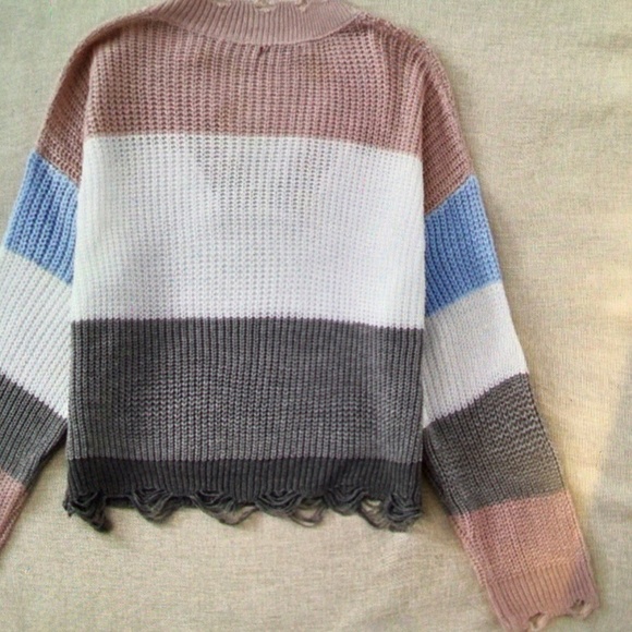 Shein vneck ripped detail colorblock sweater NWT sz small - Picture 3 of 5